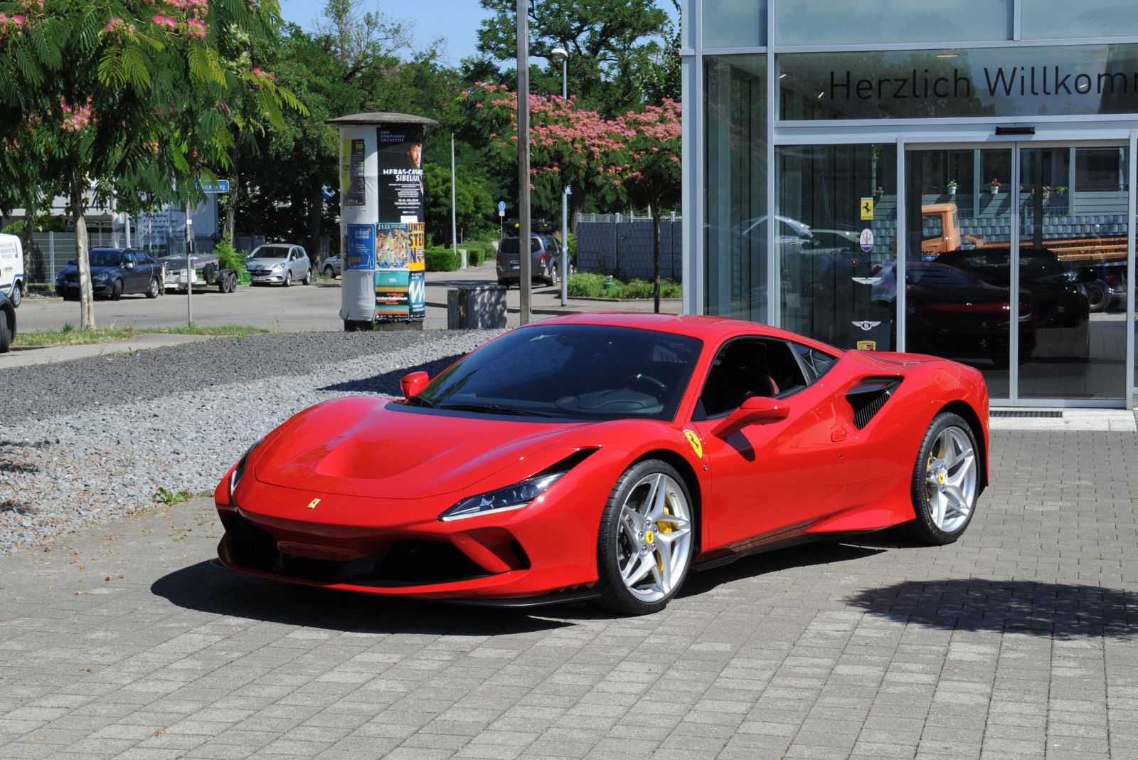 FERRARI